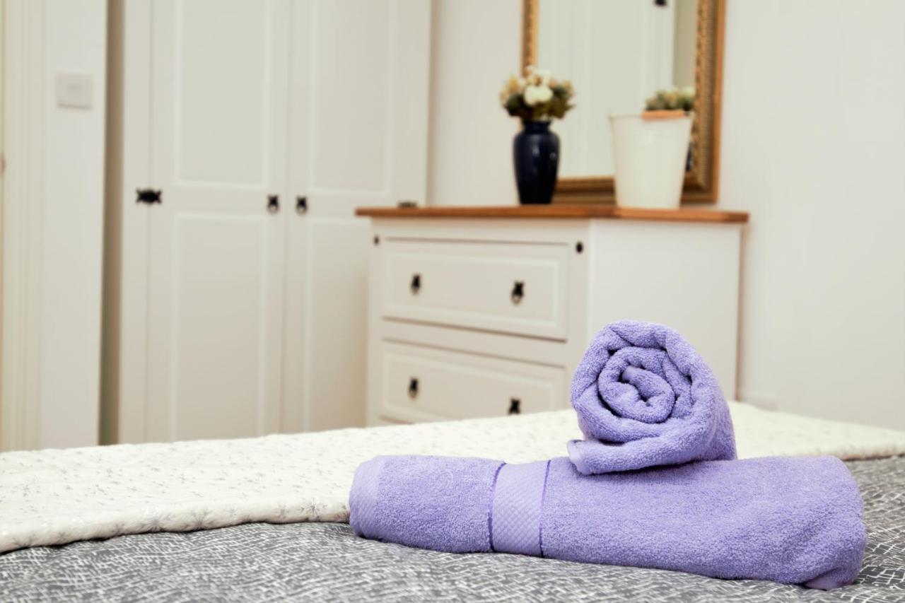 Stylish 2 Bedroom Apartment In The Heart Of Greenwich Londra Dış mekan fotoğraf